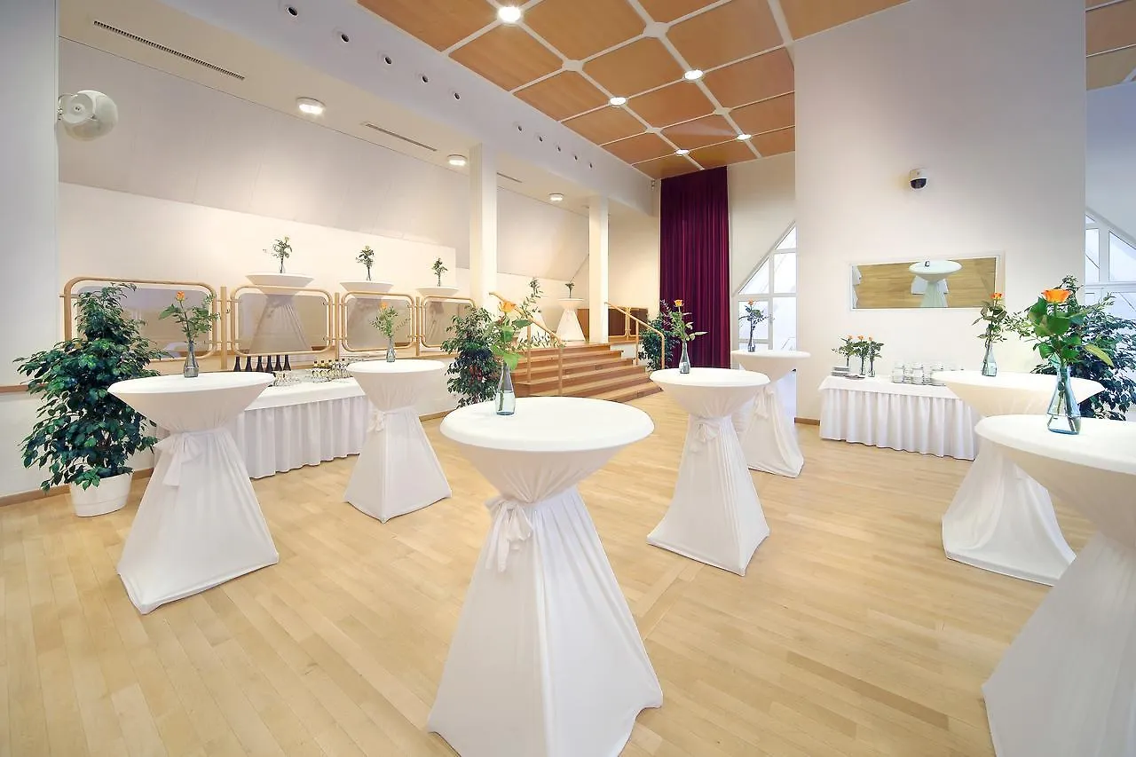 *** Hotel Dialog-Hotel Neuendettelsau Germany